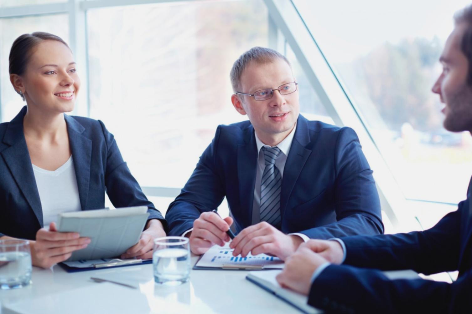 Finanzbildung für Unternehmen - Moderne Lernumgebung mit professioneller Atmosphäre